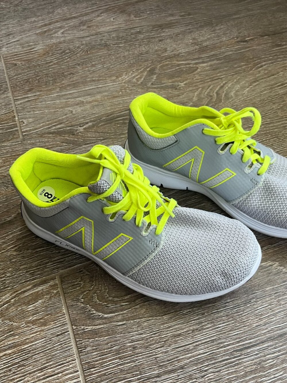 New Balance Sneakers size 8
